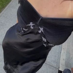 VENUS Black Midi Dress